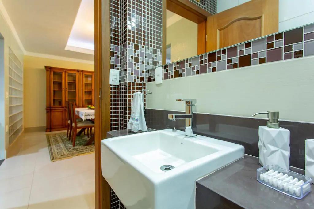 Alt House 706 Norte Guest house Brasilia